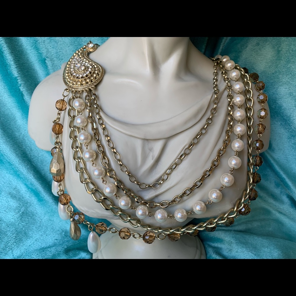 ✨Vintage Beaded Pearl & Crystal Necklace✨